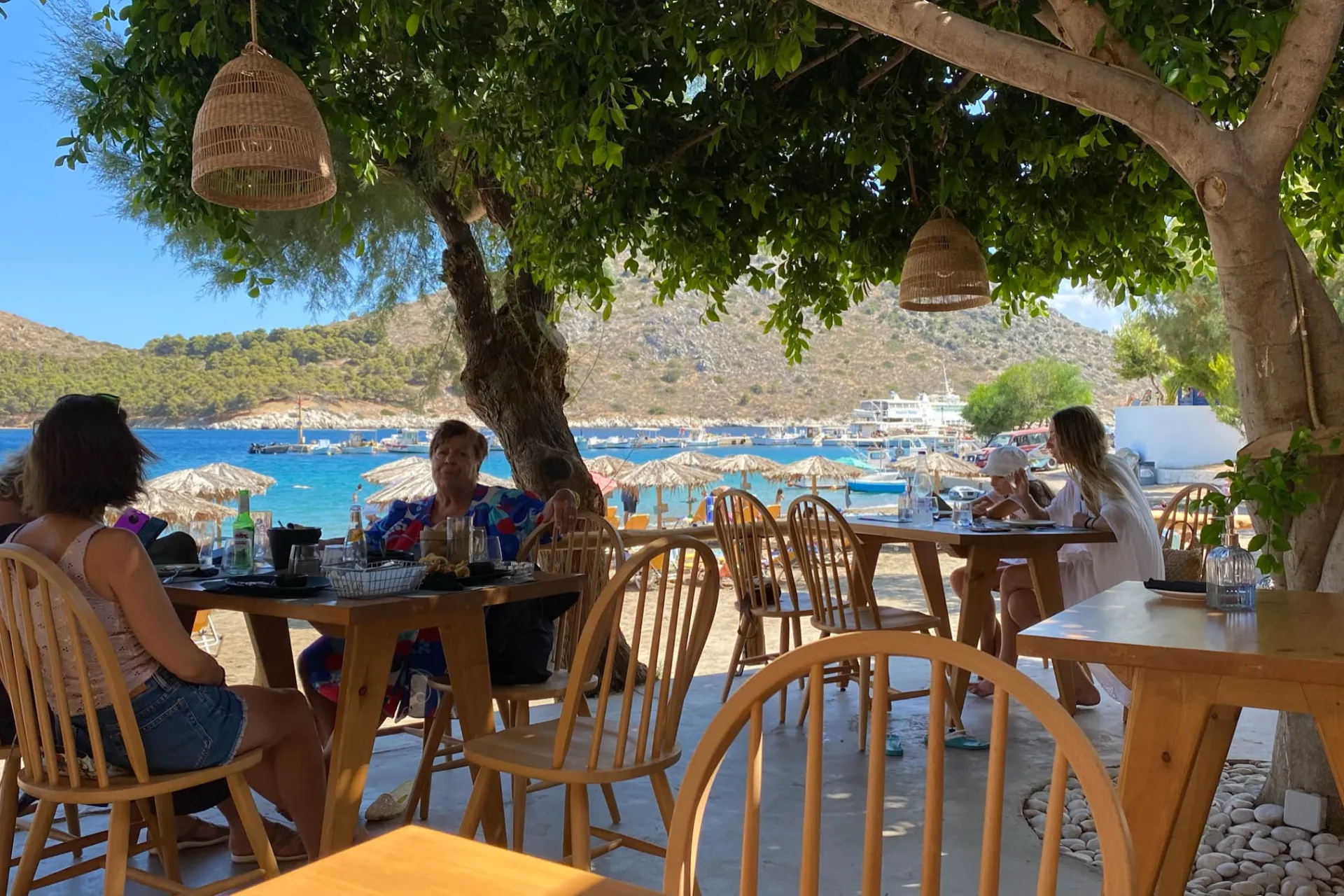 Kolejna tawerna przy plaży Kolejna tawerna przy plaży