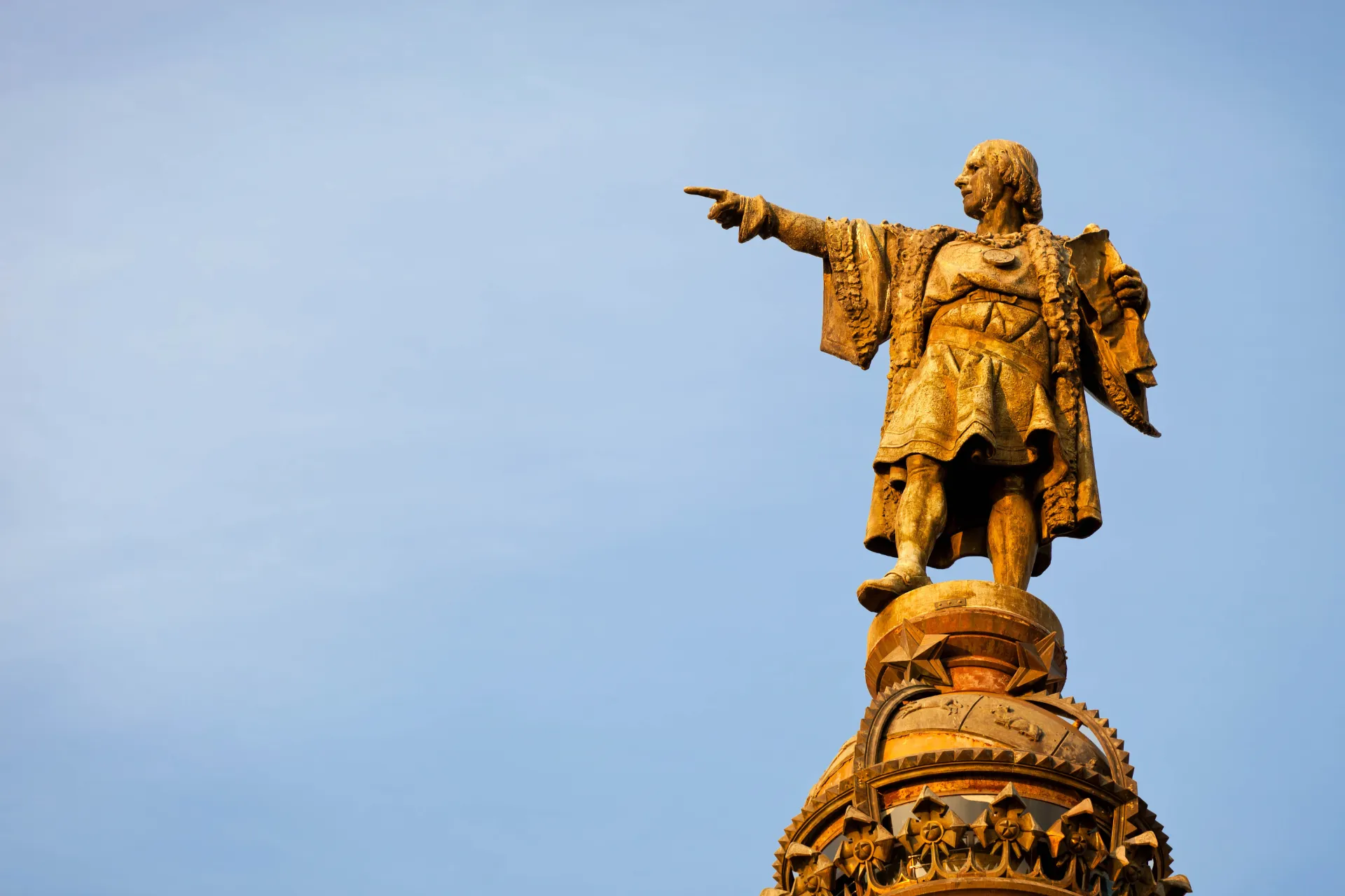 Pomnik Kolumba na końcu Rambli Pomnik Kolumba na końcu Rambli