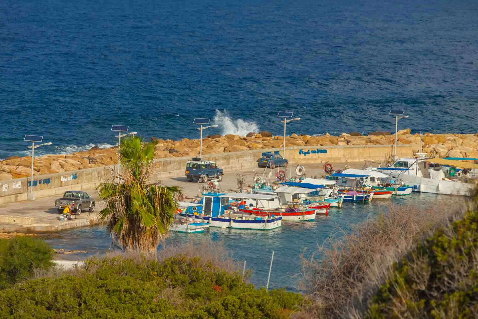 Mała przystań rybacka St. George’s Harbour