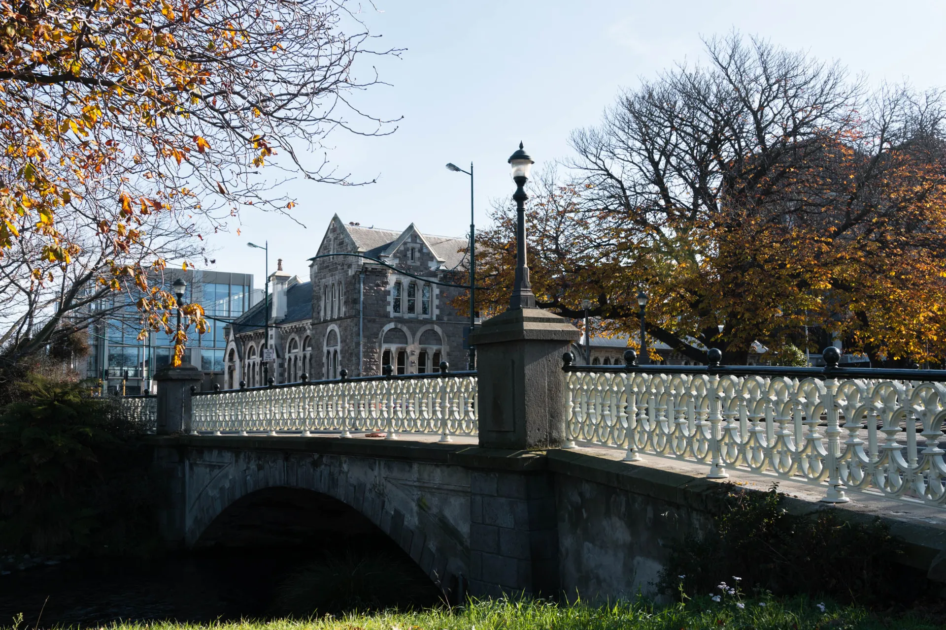 Christchurch z Muzeum Canterbury w tle Christchurch z Muzeum Canterbury w tle
