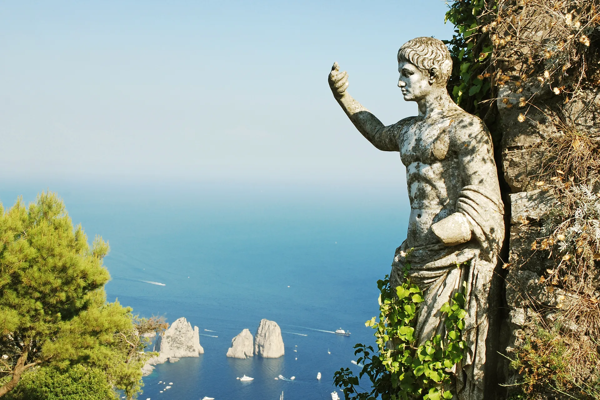 Majestatyczny widok z najwyższego punktu Capri