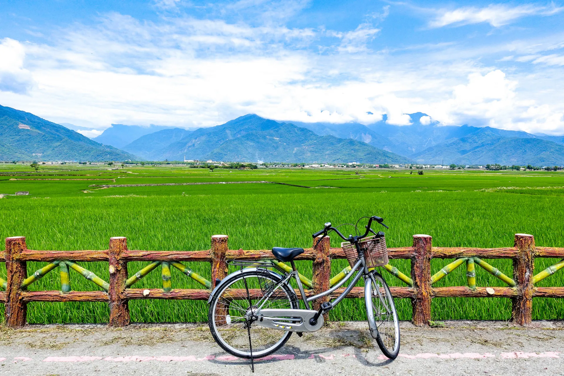 Rower odpoczywa w Chishang Rower odpoczywa w Chishang
