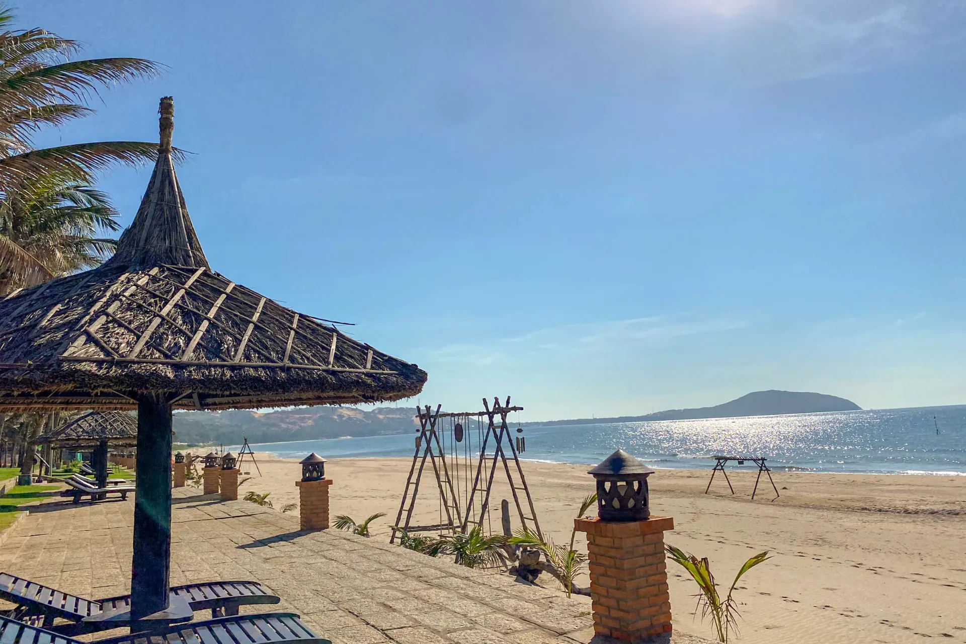 Plaża przy Hotelu Pandanus Resort Plaża przy Hotelu Pandanus Resort