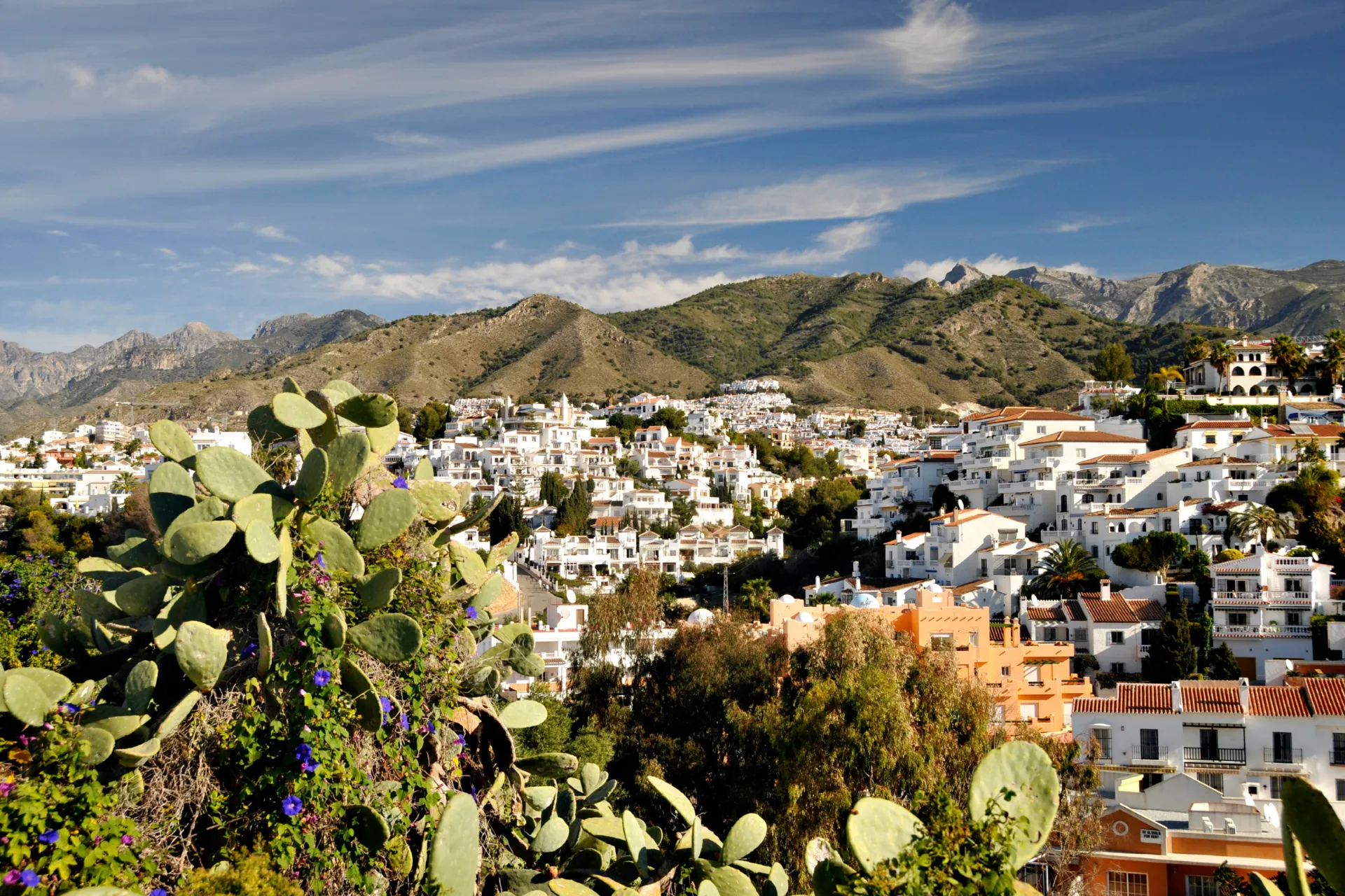 Nadmorskie miasto Nerja Nadmorskie miasto Nerja