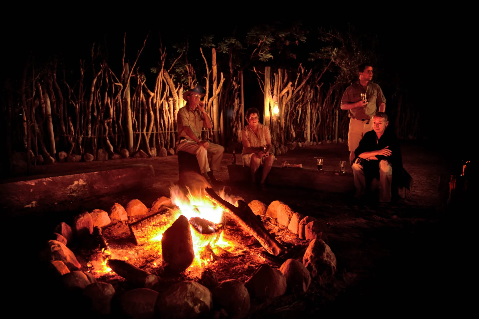 "Boma" – ognisko i relaks po dniu safari "Boma" – ognisko i relaks po dniu safari