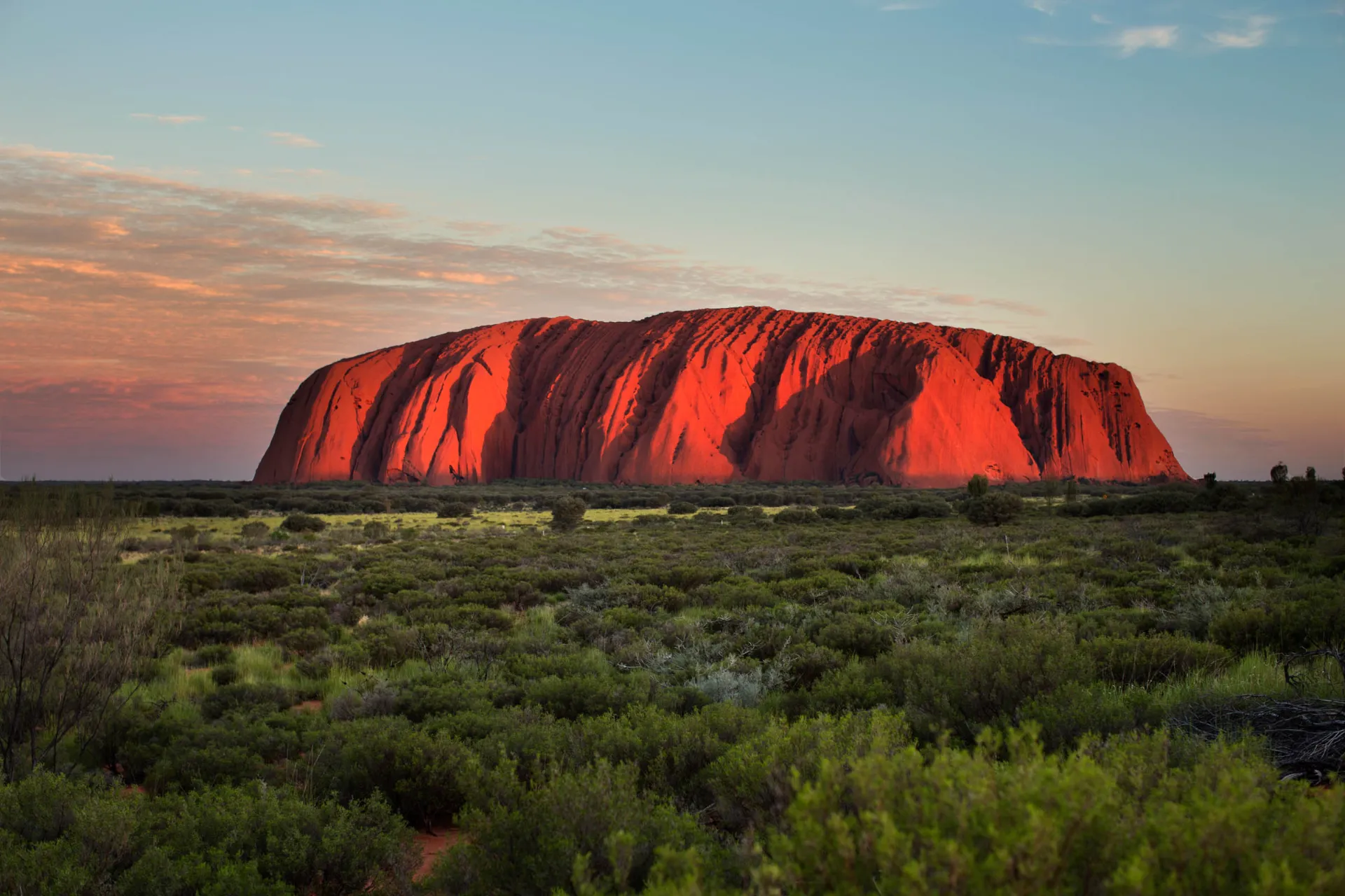 Majestatyczna Ayers Rock Majestatyczna Ayers Rock