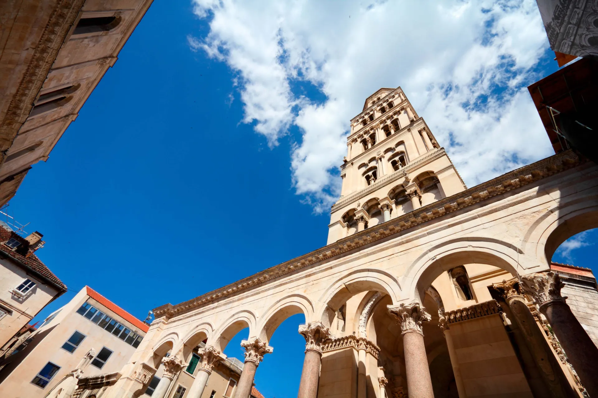 Pałac Dioklecjana o powierzchni 30 000 m² Pałac Dioklecjana o powierzchni 30 000 m²