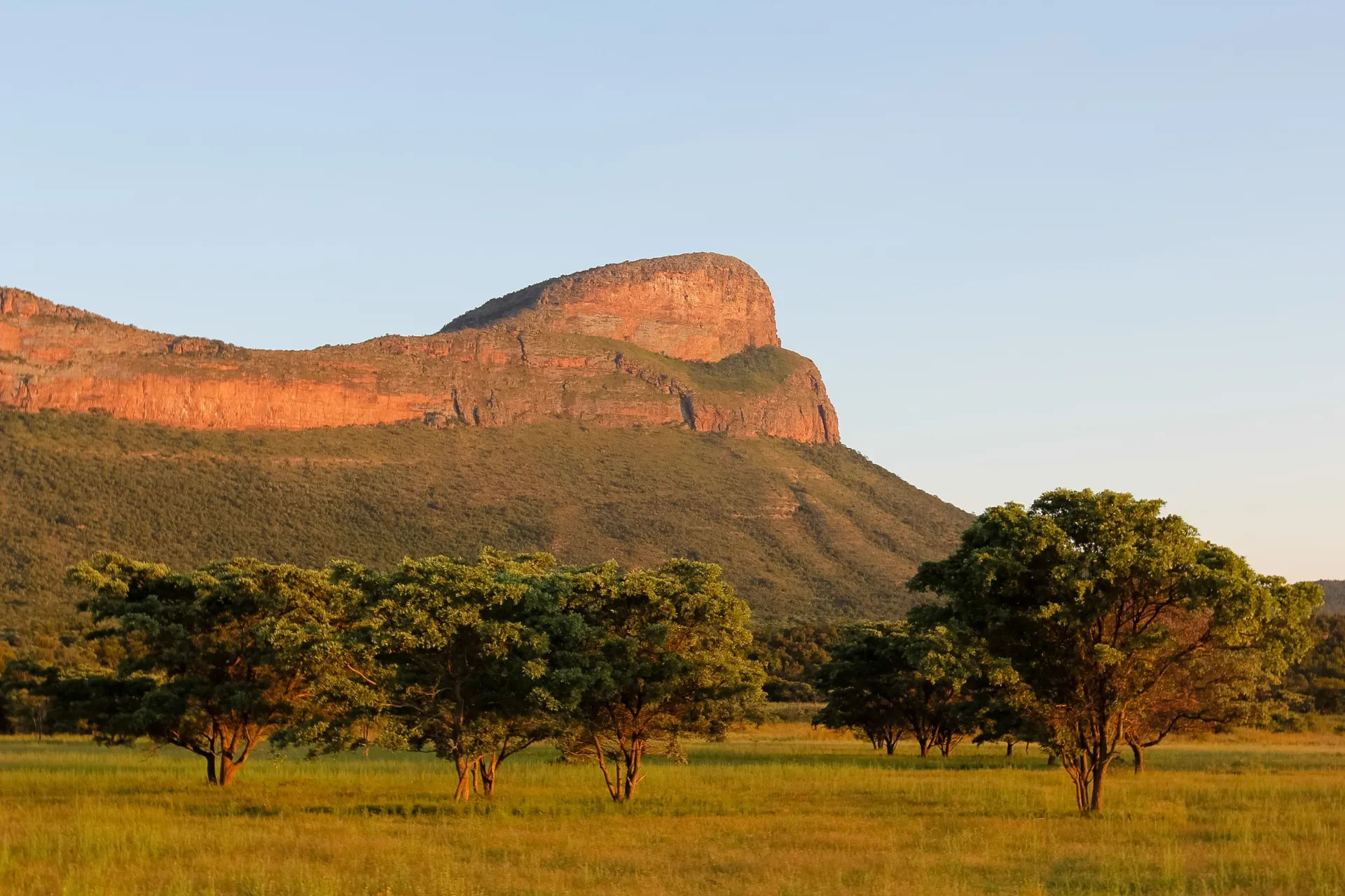 Majestatyczna góra Hanglip Majestatyczna góra Hanglip