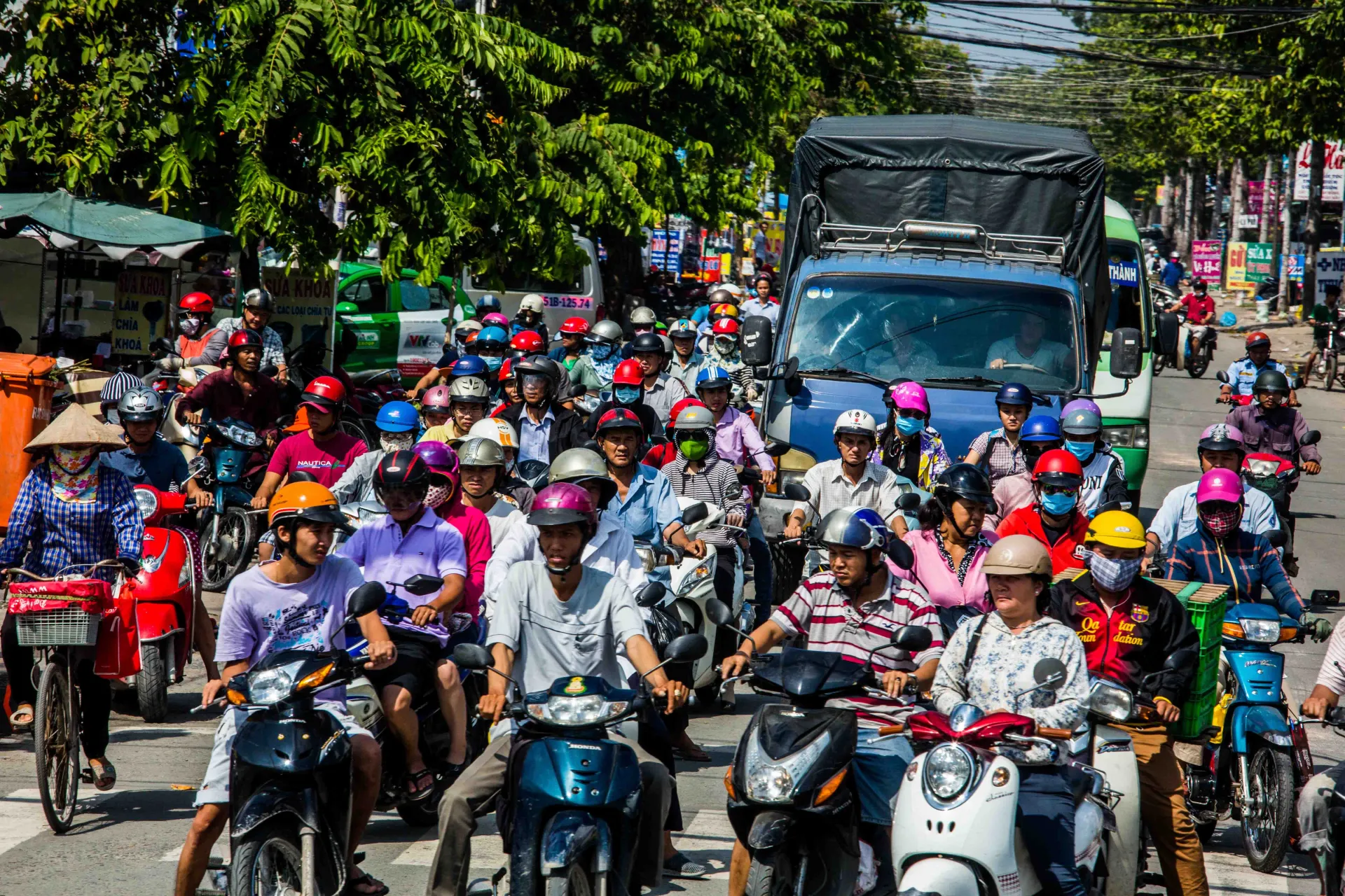 Dobry pomysł, by nosić kask w Ho Chi Minh