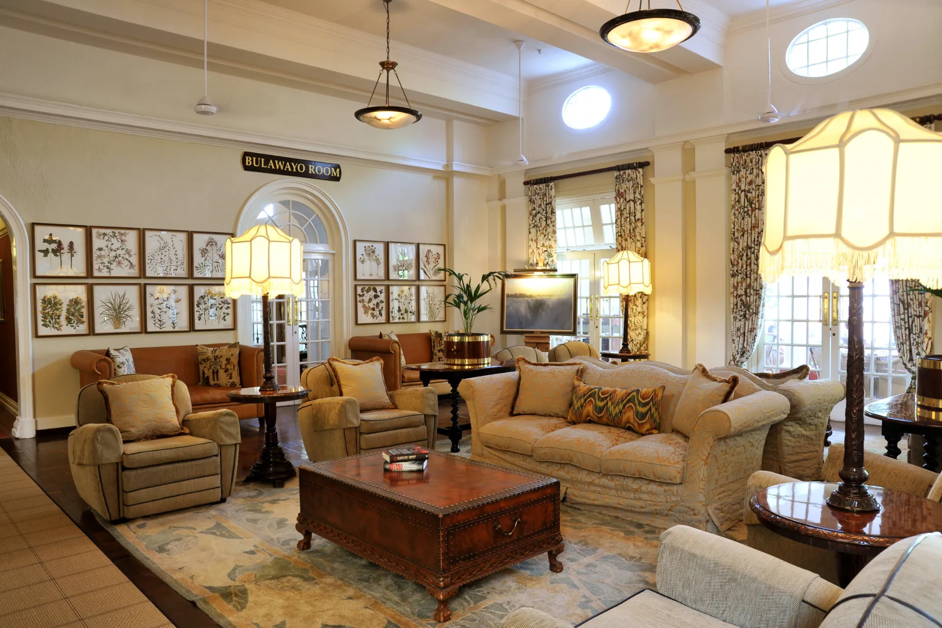 Salon w Victoria Falls Hotel Salon w Victoria Falls Hotel