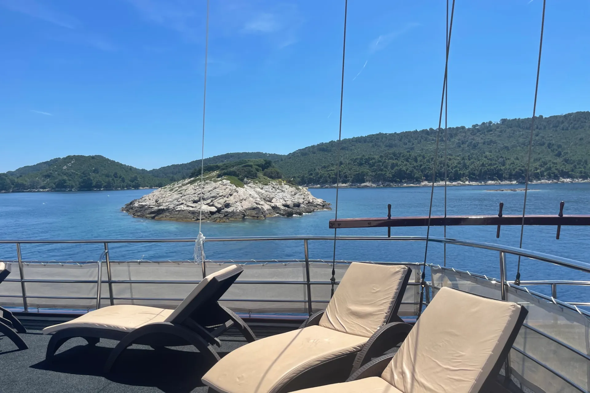 MS Eden to mały, przytulny statek