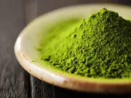 Matcha – japońska drobno mielona zielona herbata
