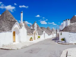 Unikalne domy trulli w Alberobello