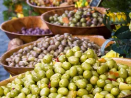 Spróbujemy również greckich oliwek Kalamata Spróbujemy również greckich oliwek Kalamata