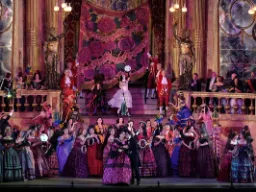 La Traviata - Wspaniałe kostiumy La Traviata - Wspaniałe kostiumy