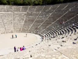 Fantastycznie piękny teatr w Epidauros Fantastycznie piękny teatr w Epidauros