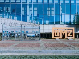 DMZ (Strefa Zdemilitaryzowana) – granica między Koreą Północną a Południową