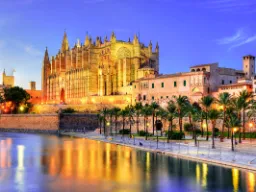 Gotycka katedra, La Seu w Palmie, została poświęcona w 1601 Gotycka katedra, La Seu w Palmie, została poświęcona w 1601