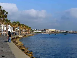 Nadmorska promenada w Paphos