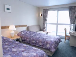 Na promie między Otaru a Maizuru Na promie między Otaru a Maizuru