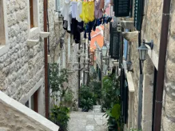 Strome schody w Dubrowniku Strome schody w Dubrowniku