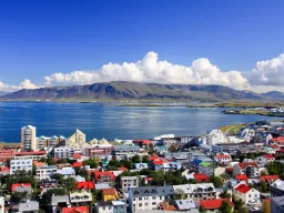 Reykjavik jest jednym z mniejszych stolic Europy