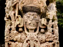 Szczegółowy stel Majów z Copán Szczegółowy stel Majów z Copán