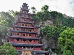 Pagoda Shibaozhai z XVI wieku ma około 56 m wysokości