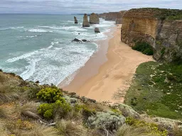 Formacja skalna Twelve Apostles wzdłuż Great Ocean Road Formacja skalna Twelve Apostles wzdłuż Great Ocean Road