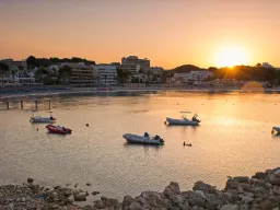 Wieczorna atmosfera w Paguera Wieczorna atmosfera w Paguera