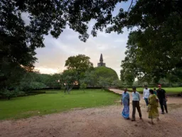 Przy średniowiecznej stolicy Polonnaruwa