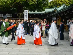 Ceremonia shintoistyczna w świątyni Meiji Jingu