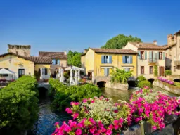 Borghetto to jedno z najbardziej uroczych miasteczek we Włoszech Borghetto to jedno z najbardziej uroczych miasteczek we Włoszech