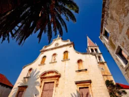 W Milnie na wyspie Brač W Milnie na wyspie Brač