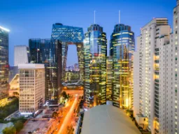 Nocna panorama dzielnicy biznesowej w Pekinie Nocna panorama dzielnicy biznesowej w Pekinie