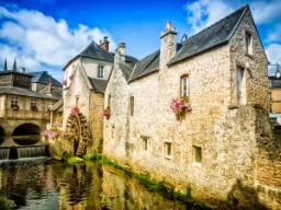 W średniowiecznym mieście Bayeux W średniowiecznym mieście Bayeux