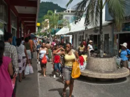 Życie miejskie w Victorii na głównej wyspie Mahé