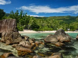 Tropikalna magia na Praslin