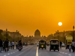 Słońce wschodzi nad Pałacem Prezydenckim Słońce wschodzi nad Pałacem Prezydenckim