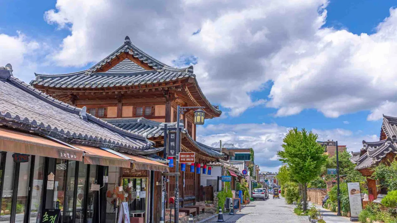 Urocza dzielnica Jeonju Hanok Village Urocza dzielnica Jeonju Hanok Village
