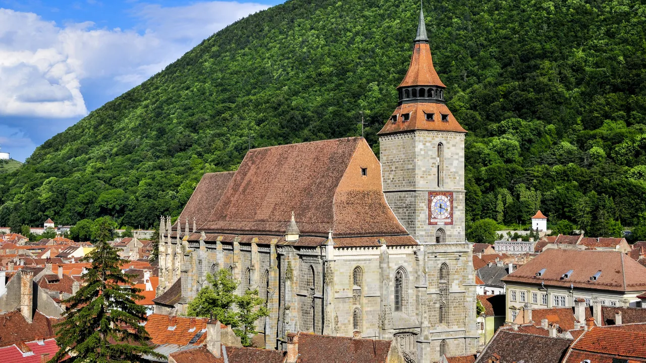 Czarny Kościół w Braszowie, gotycki symbol w sercu gór Transylwanii